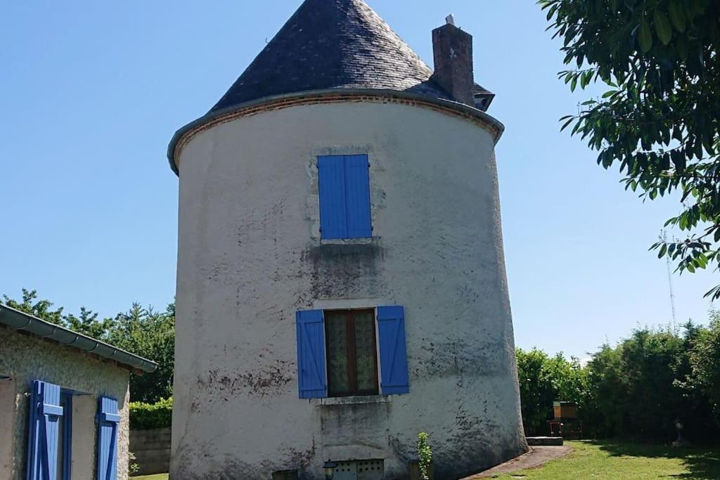 Tour De Bablou - Insolite Allouis Exterior photo