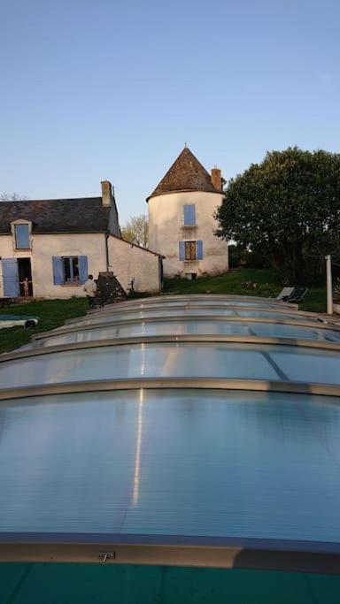 Tour De Bablou - Insolite Allouis Exterior photo
